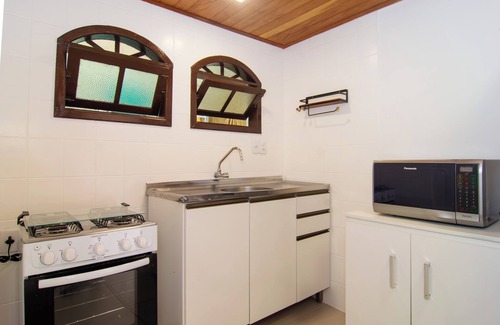 Santinho Apartment | Casa Praiana poucos passos do Mar, Santinho AB9757