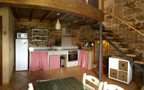Montederramo Ski Chalet | Casa Quintas dos Mouros