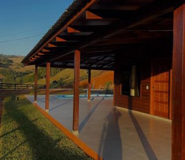 Arvoredo House | Casa Raízes do Arvoredo