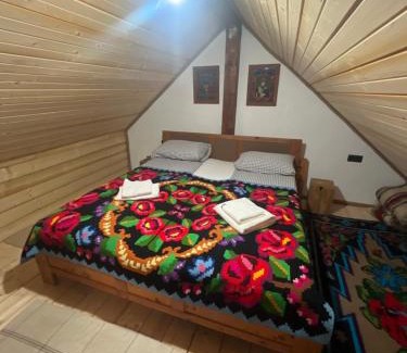 Suncuius Cabin | Casa Radu - Zece Hotare