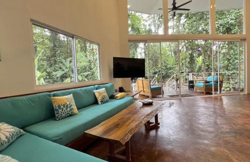 Puerto Viejo de Talamanca House | Casa Rayo de Luz