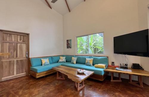 Puerto Viejo de Talamanca House | Casa Rayo de Luz