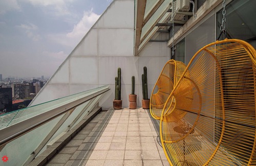 Downtown Mexico City Apartment | Casa Reforma by Kukun