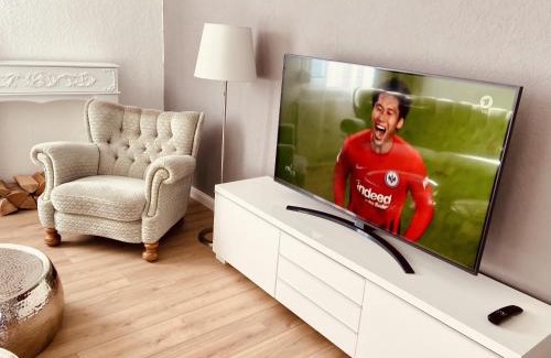 Dittelstedt Apartment | CASA REHSE I Stilvolles Apartment I 24h-Self-Check-in I kostenlos Parken & WLAN I 55-Zoll-Smart&Kabel-TV I ÖPNV