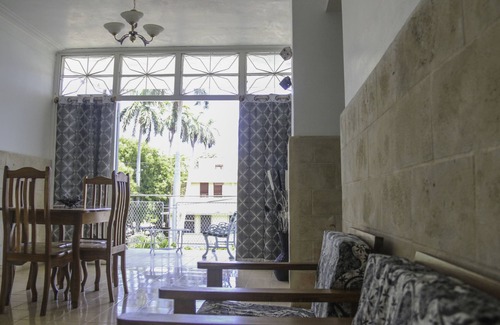 Plaza de la Revolucion House | Casa Rene y Madelyn