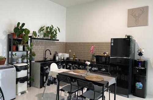 Ciumbuleuit Villa | Casa Revanaka Ciumbuleuit Bandung