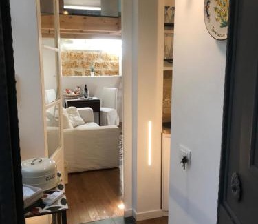 Ruggero Settimo Apartment | Casa Ricasoli 41