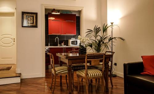 Quartiere XIII Aurelio Apartment | Casa Riz