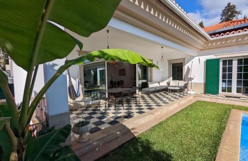 Sao Martinho Villa | Casa Roc Madeira - 5 Bedrooms - Ocean and City Views - Private Heated Pool