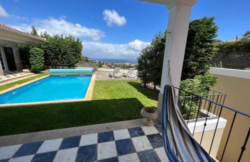 Sao Martinho Villa | Casa Roc Madeira - 5 Bedrooms - Ocean and City Views - Private Heated Pool
