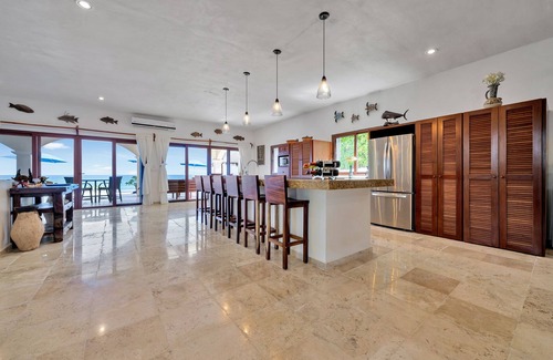 Isla Mujeres Apartment | CASA ROCA CHAAC Owner Suite/Ocean Front /Spacious/Quiet/Parking/