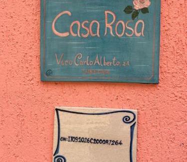 Gairo House | Casa Rosa