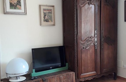 Terracina House | Casa rosa