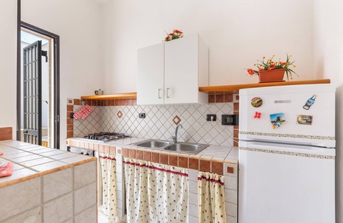 Torre Lapillo Apartment | Casa Rosy by BarbarHouse