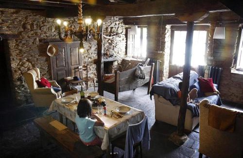Sorbeda House | Casa rural * El Barreiro. Ideal para familias.