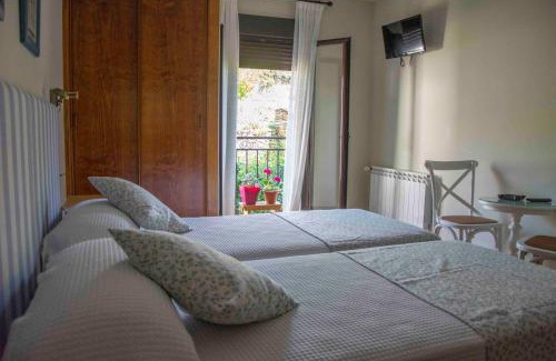 Los Pinos Bed & Breakfast | Casa Rural Fuente El Boticario