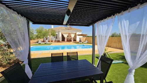 La Puebla de Cazalla House | Casa rural La Alquería