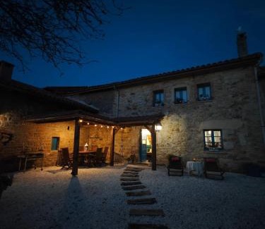Luces House | Casa rural La Mar de Les Lluces d'Ítaca - Asturias