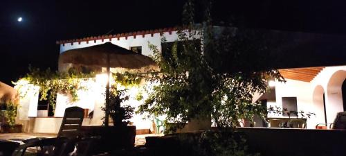 Aroche House | Casa Rural Monterrey Aroche