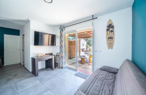 Fitou Apartment | Casa Sacha - Appt avec piscine partagée