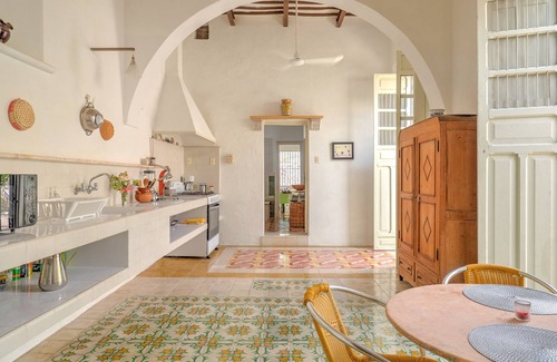 Barrio de Santiago House | Casa Santiago - long term discounts