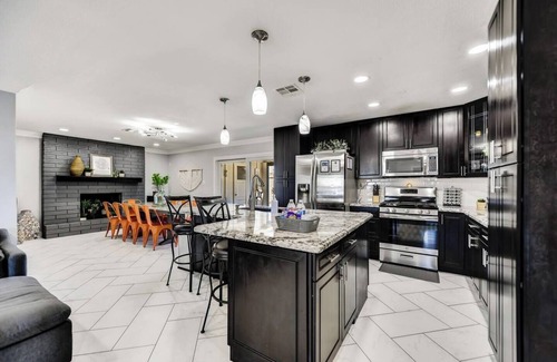 Papago Parkway House | Casa Scottsdale with FREE & Private heated POOL!