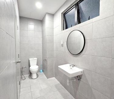Nilai Apartment | Casa Serena Guesthouse