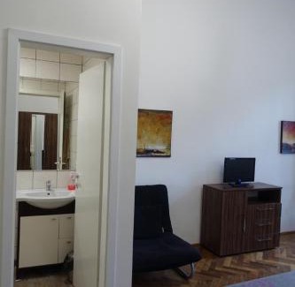 Brasov City Centre House | Casa Sforii Brasov