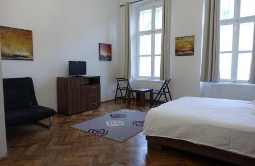 Brasov City Centre House | Casa Sforii Brasov