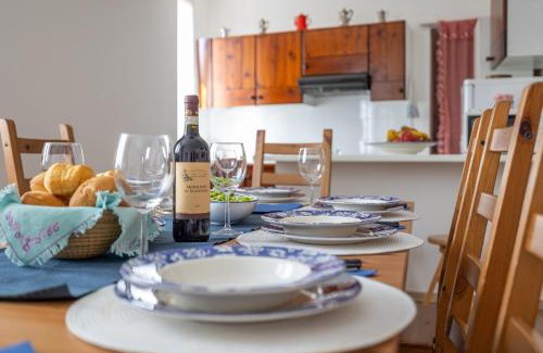 Clusone Apartment | Casa soleggiata sull'altopiano