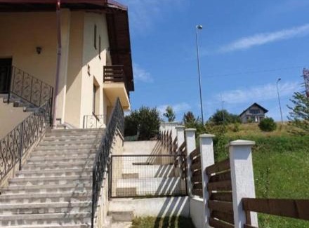 Suceava Villa | Casa spațioasă in oras