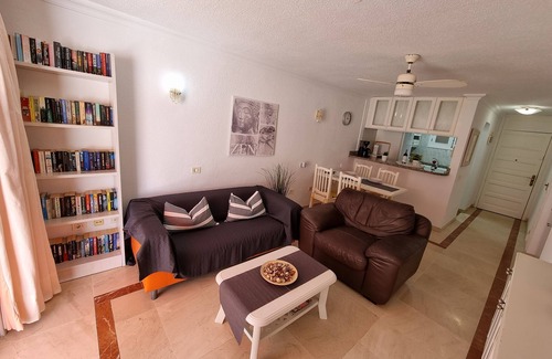 El Madronal Apartment | Casa Teide, ground floor Parque Santiago 1, heated pool, 100 m to sea+beach