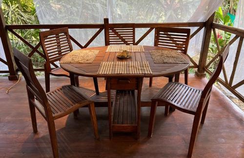 Cocles House | Casa Teka a Peaceful Stay Near Beach and Town