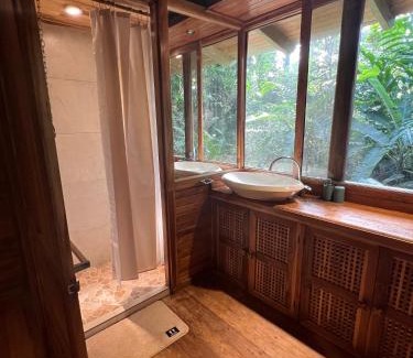 Cocles House | Casa Teka a Peaceful Stay Near Beach and Town