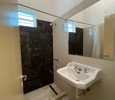 Termas de Rio Hondo House | Casa Termal, completa