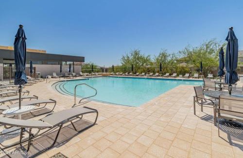 Desert Ridge House | Casa Tierra home