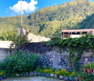 Banos de Agua Santa House | Casa Tomás hermosa e ideal para 7 personas