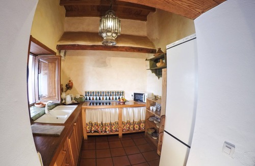 El Islote Villa | Casa Tomaren, Unique Rural Villa with shared heated pool and jacuzzi