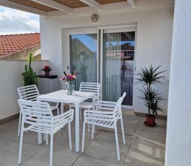 Torre Grande House | Casa Tonia