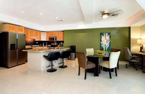 Cozumel Condo | Casa Tortuga w/Pool, Hot Tub, Gym Palmar 1M