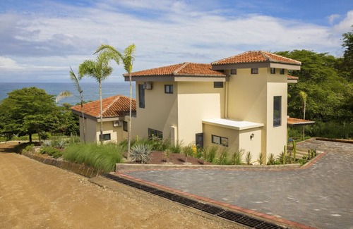 Rancho Santana House | Casa Tortuga - Beautiful Ocean View Home in Rancho Santana!