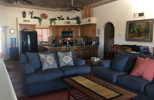 Puerto Penasco House | Casa Tortuga-D10 is 100 steps from the beach in sunny Rocky Point Mexico