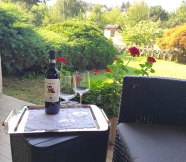 Mombercelli Apartment | Casa tra le vigne