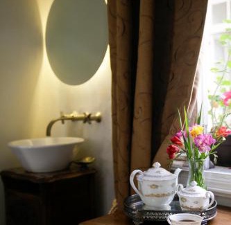 Zona Rosa House | Casa Turin