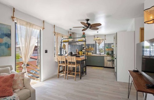 Ocean Park House | Casa Uno | Private Villa Near Numero Uno Beach