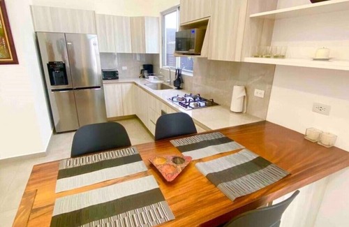 Buenos Aires House | Casa Verde - Casa en Condominio con Piscina