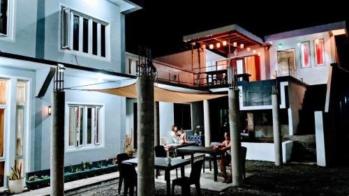 Santa Magdalena House | Casa Vacanza Talaonga Ocean View Resort -Viajeros Booking Services