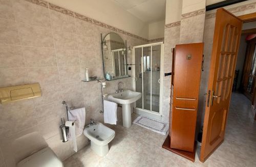 Carbonia House | Casa Vacanze Anita