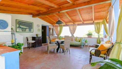Oliena House | Casa Vacanze Giada