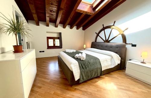 Desenzano del Garda City Centre Apartment | Casa Vacanze Rachele